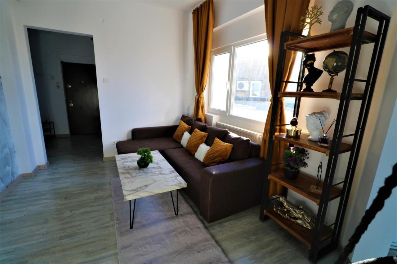 Athénée Palace Apartment - Panoramic View Terrace&Balcony - FREE MINIBAR Bucarest Exterior foto